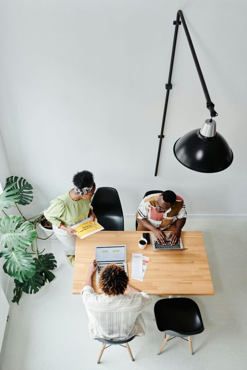 How to Manage a Business Successfully and Increase Productivity